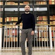 Insegnante esperto di lingua inglese con dottorato di ricerca offre lezioni per ragazzi, studenti e adulti. Perugia e online.